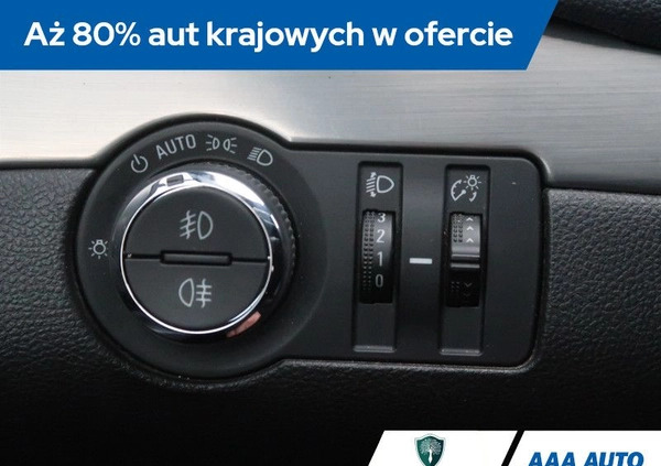 Opel Mokka cena 50000 przebieg: 120215, rok produkcji 2014 z Piotrków Trybunalski małe 254